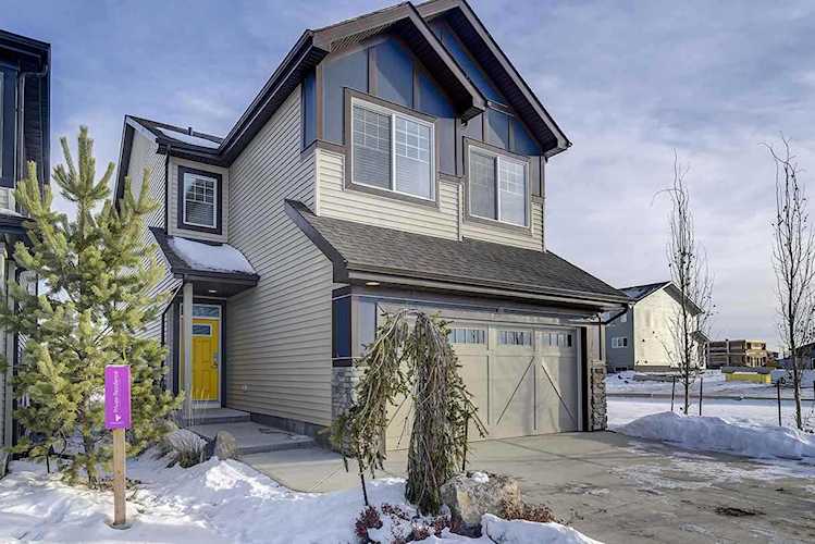 1017 Paisley Drive SW Edmonton, AB T6W 3W2