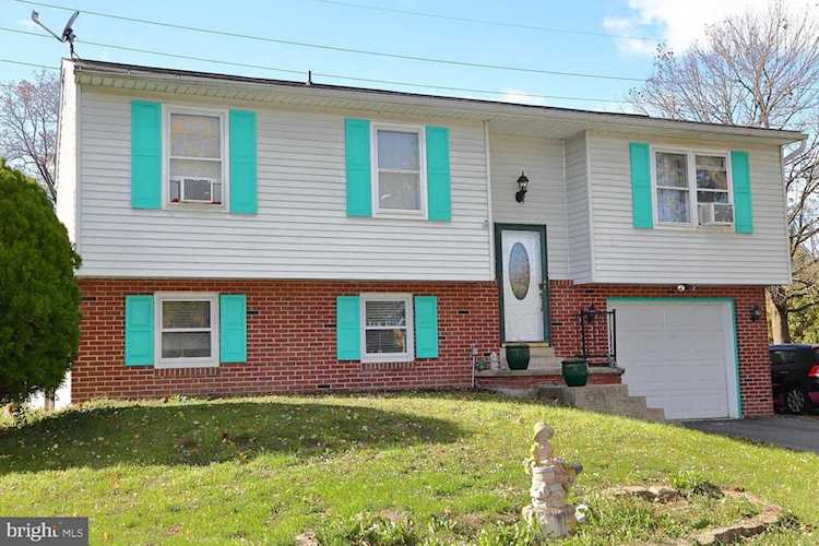 242 Leisure Rd Landisville, PA 17538