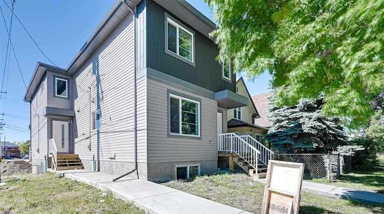 11816 79 Street Edmonton, AB T5B 2L1