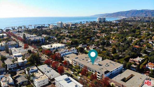 521 Montana Avenue #104 Santa Monica, CA 90403