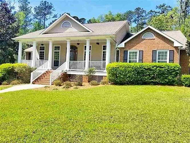 1821 Moon Crest Ln Tallahassee, FL 32312