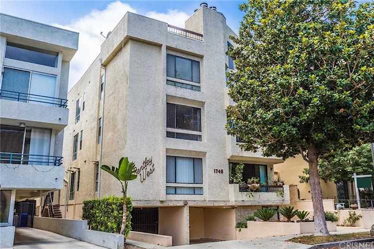 1745 S Bentley Avenue #4 Los Angeles, CA 90025