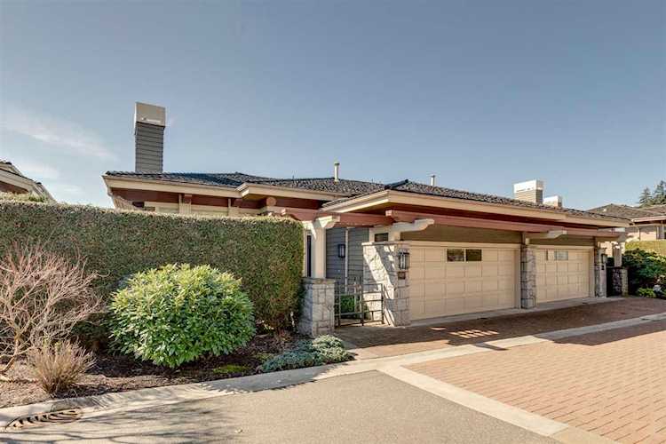 2428 Carr Lane West Vancouver, BC V7S 3H5