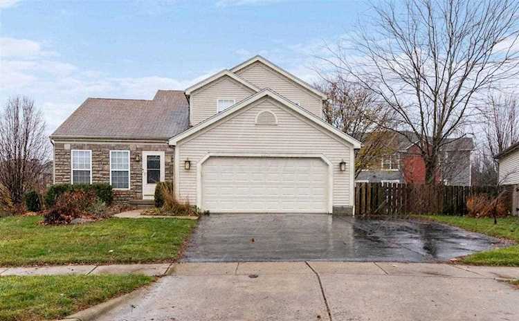 2326 Siskin Avenue Columbus, OH 43228 | MLS 220041875 Photo 1