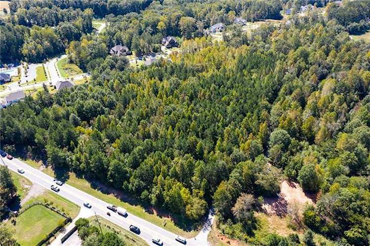 13530 Old Chadwick Ln Milton, GA 30075