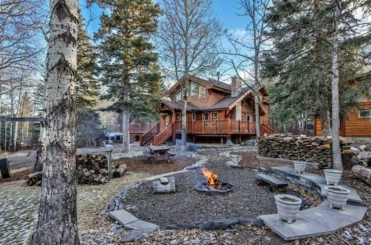 38 Heart Rd Lac Des Arcs, AB T1W 2W3