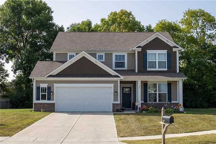 487 Carol Dr Bargersville, IN 46106 | MLS 21754209 Photo 1