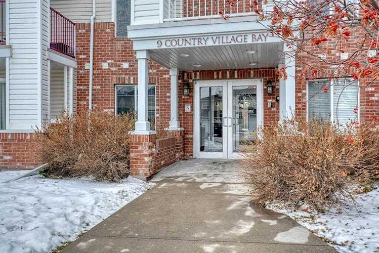 9 Country Village Bay NE #113 Calgary, AB T3K 5J8