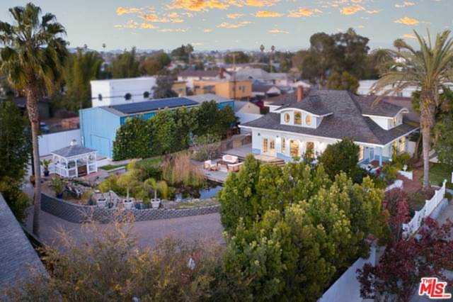 543 Broadway Street Venice, CA 90291