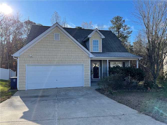 6440 Shadow Ct, Douglasville, GA 30134 - Premier Atlanta Real Estate Photo 1