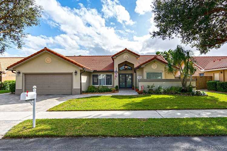12760 SW 8th Ct Davie, FL 33325
