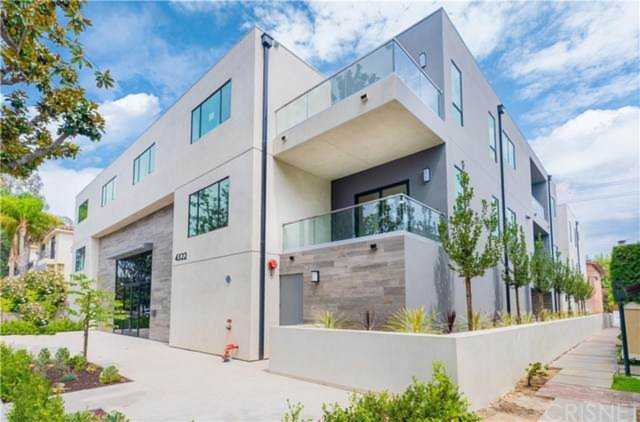 4322 Gentry Avenue #104 Studio City, CA 91604