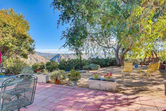 990 Old Mountain View El Cajon, CA 92021 | MLS 200053088 Photo 1