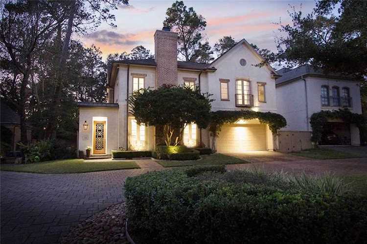 11 Hampton Place The Woodlands, TX 77381