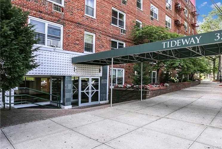 3363 Sedgwick Avenue #6L Bronx, NY 10463