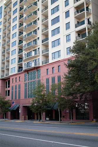 121 N Monroe St Tallahassee, FL 32301