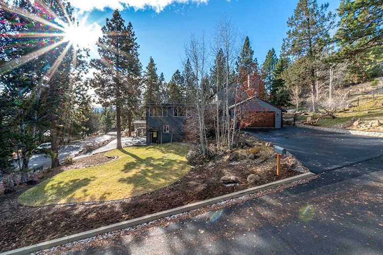 2254 NW West Hills Ave Bend, OR 97703