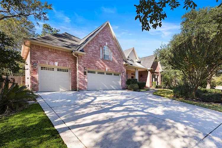 31 Orchard Pines Place The Woodlands, TX 77382