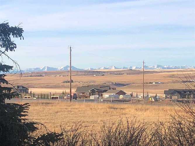 16022 402 Ave E Rural Foothills County, AB T0L 0A0
