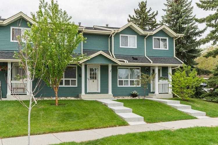 6 Queen Anne Close SE Calgary, AB T2J 6N6