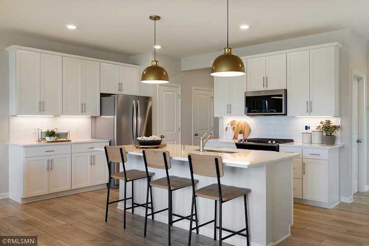 5101 94th Lane N Brooklyn Park, MN 55443