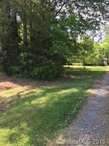 9800 Shopton Rd W Charlotte, NC 28278 | MLS 3388032 Photo 1