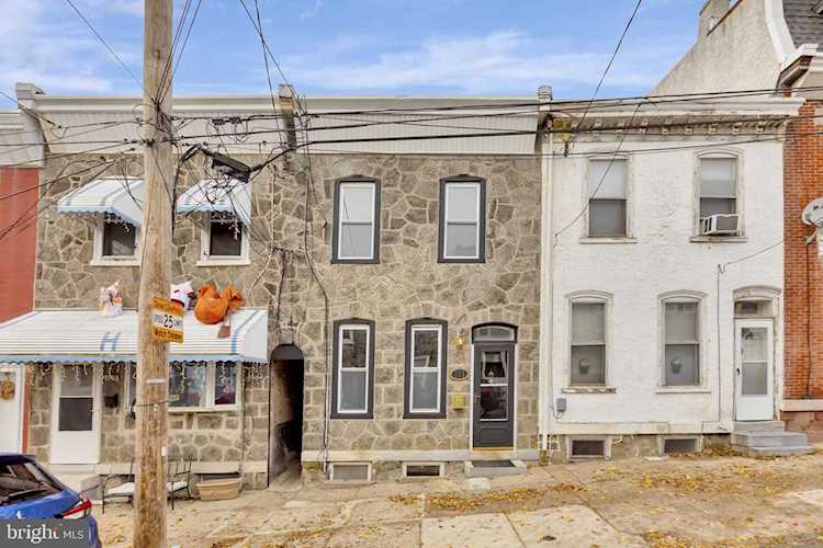 111 W Salaignac St Philadelphia, PA 19127 | MLS PAPH964798 Photo 1
