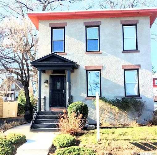 21 Sisson Avenue Hartford, CT 06106
