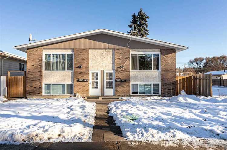 10217 89 Street Edmonton, AB T5H 1R2