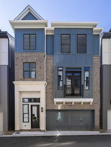 521 Broadview Place NE Atlanta, GA 30324