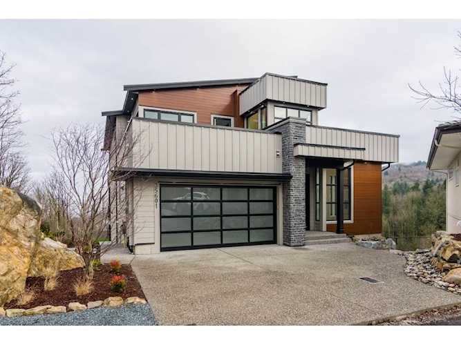 35601 Eagle Peak Lane Abbotsford, BC V3G 0C8
