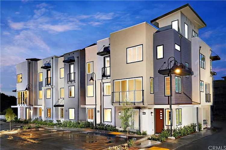 538 E Imperial Avenue El Segundo, CA 90245 | MLS SW20253964 Photo 1