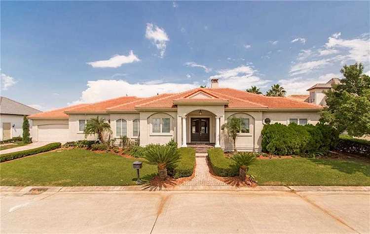 28 Palmetto Kenner, LA 70065