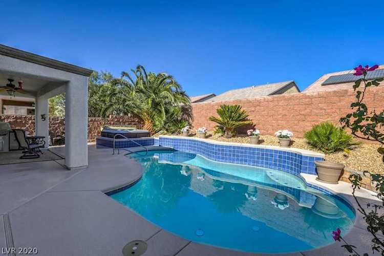 2616 Mourning Warbler Ave North Las Vegas, NV 89084