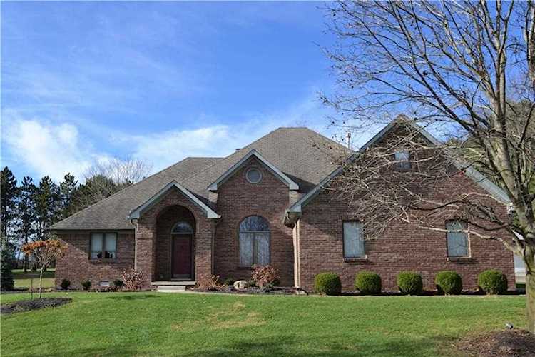326 N County Road 450 E Avon, IN 46123 | MLS 21755403 Photo 1