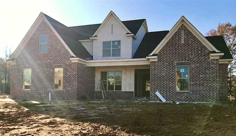 130 Cambridge Pass Oakland, TN 38060