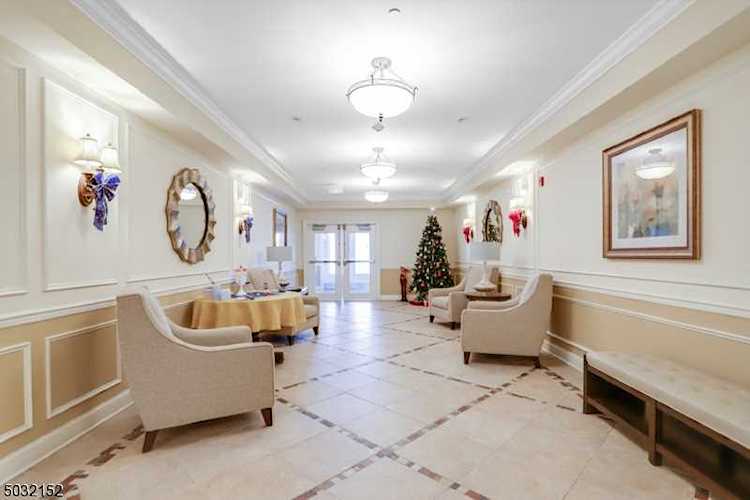 3102 Pierce Ln Rockaway Twp., NJ 07885