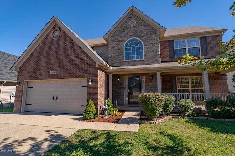 7124 Black Walnut Cir Louisville, KY 40229 | MLS 1571856 Photo 1