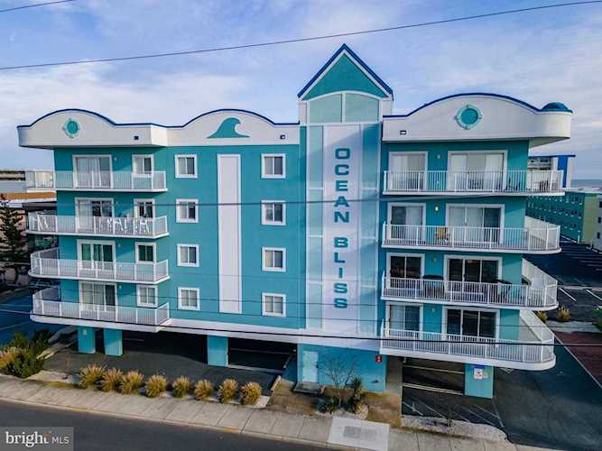 15 51st St #204 Ocean City, MD 21842