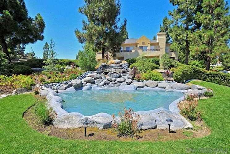 2055 Lakeridge Cir #102, Chula Vista, 91913 | MLS#200048432 Photo 1