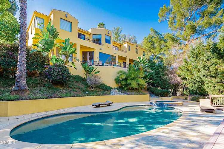 1237 Rancheros Road Pasadena, CA 91103