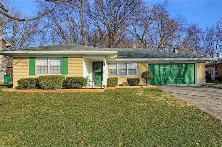 5814 Elaine St Speedway, IN 46224 | MLS 21756855 Photo 1