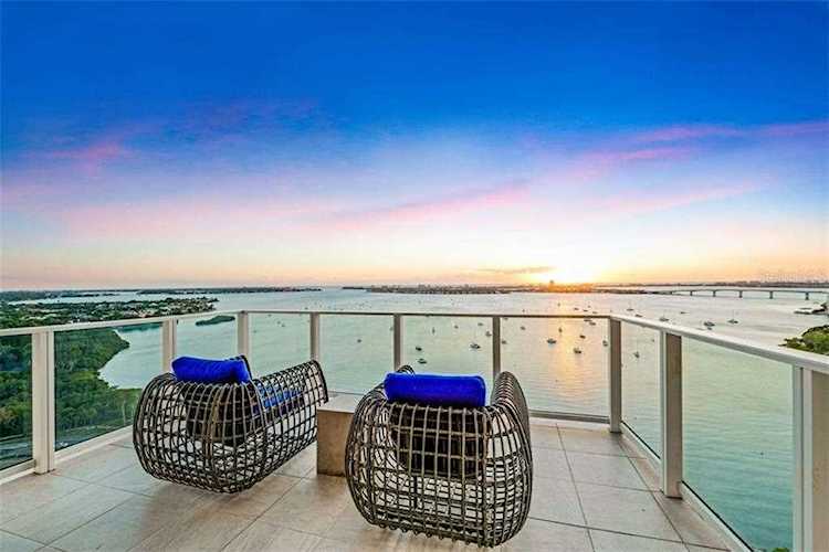 624 S Palm Ave #18 Sarasota, FL 34236