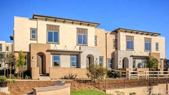 2343 Solara Lane Vista, CA 92081