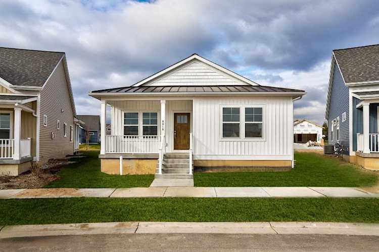 4315 SE Bedford St #67 Kentwood, MI 49512