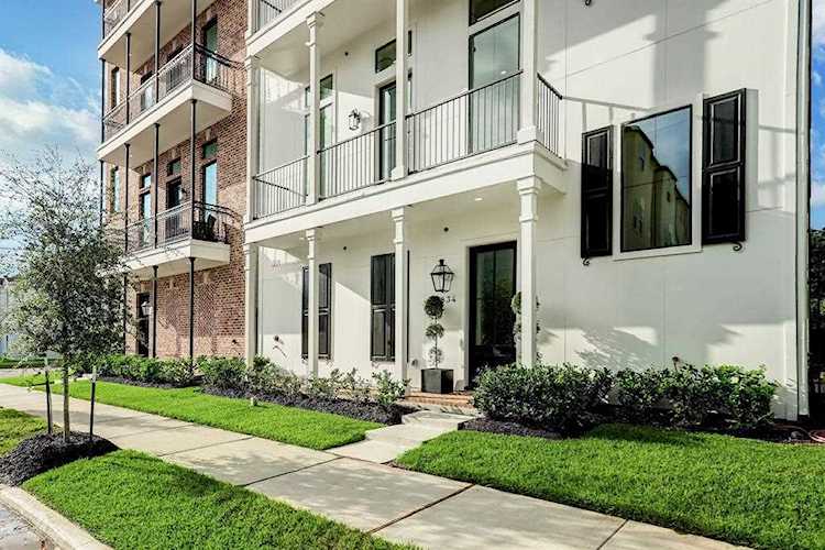 1834 W Main St Houston, TX 77098