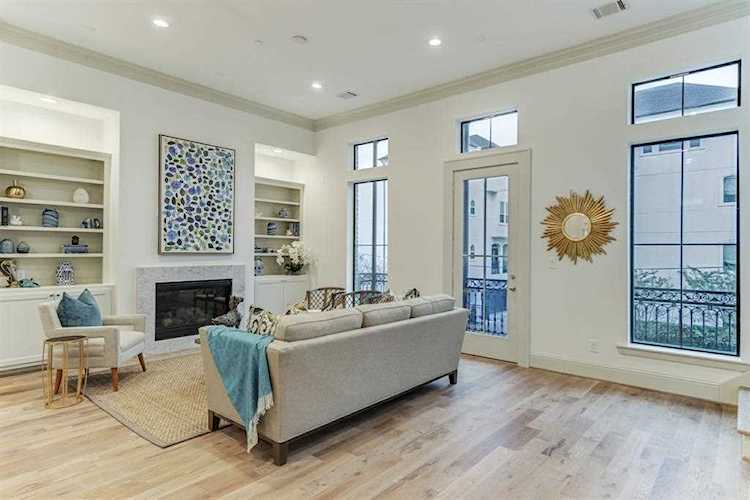1836 W Main St Houston, TX 77098