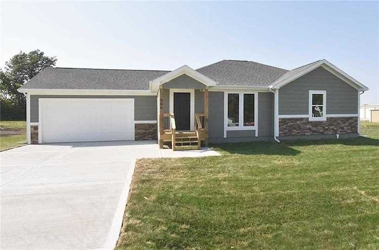602 Dolinger Ct Trimble, MO 64492