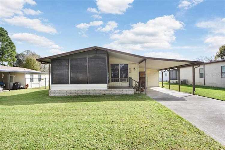446 Skyline Dr E Lakeland, FL 33801