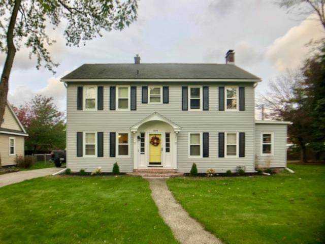 1509 Sheldon Rd Grand Haven, MI 49417
